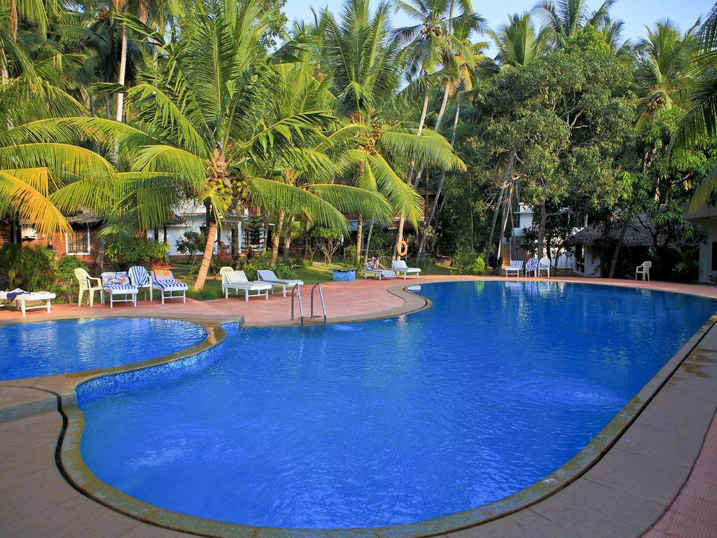 Abad Harmonia Ayurvedic Beach Resort Kovalam Kültér fotó